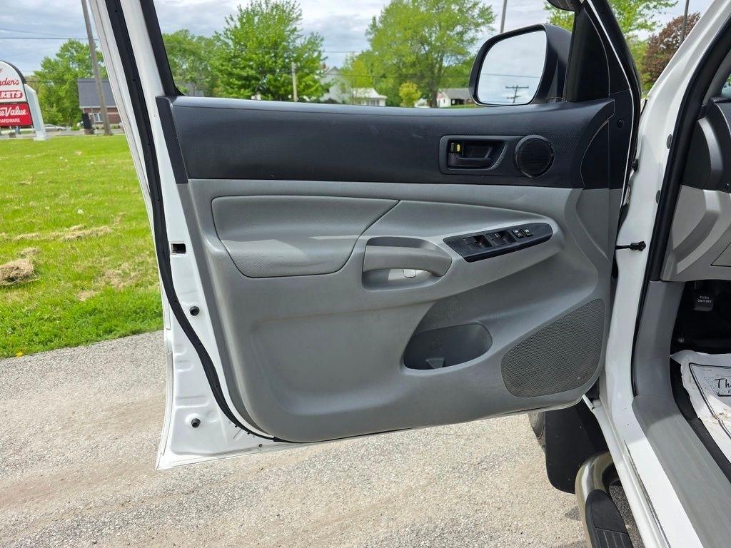 Toyota Tacoma Double Cab V6 4WD 2012