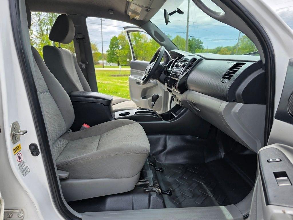 Toyota Tacoma Double Cab V6 4WD 2012