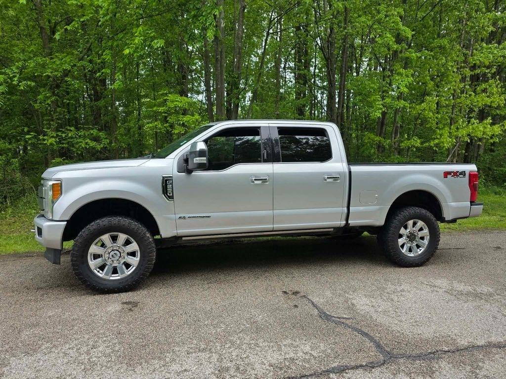 Ford F-250 SD King Ranch Crew Cab 4WD 2018
