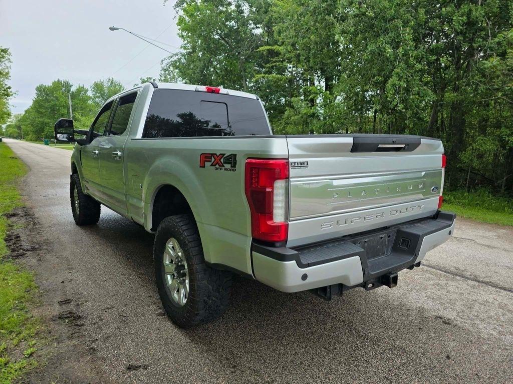 Ford F-250 SD King Ranch Crew Cab 4WD 2018