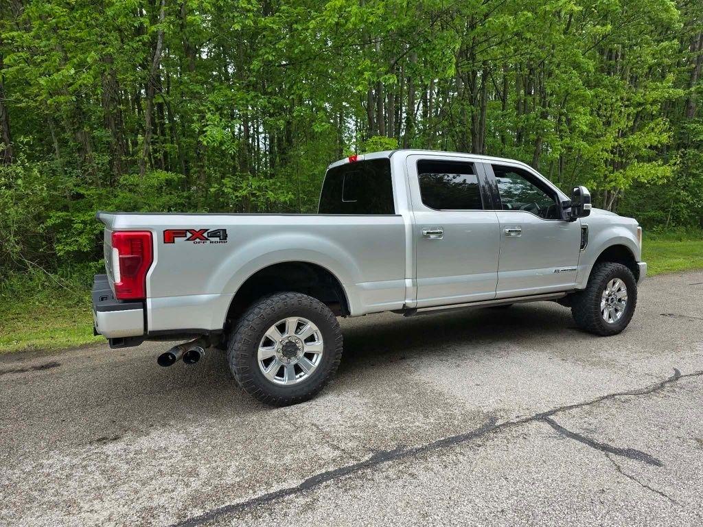 Ford F-250 SD King Ranch Crew Cab 4WD 2018
