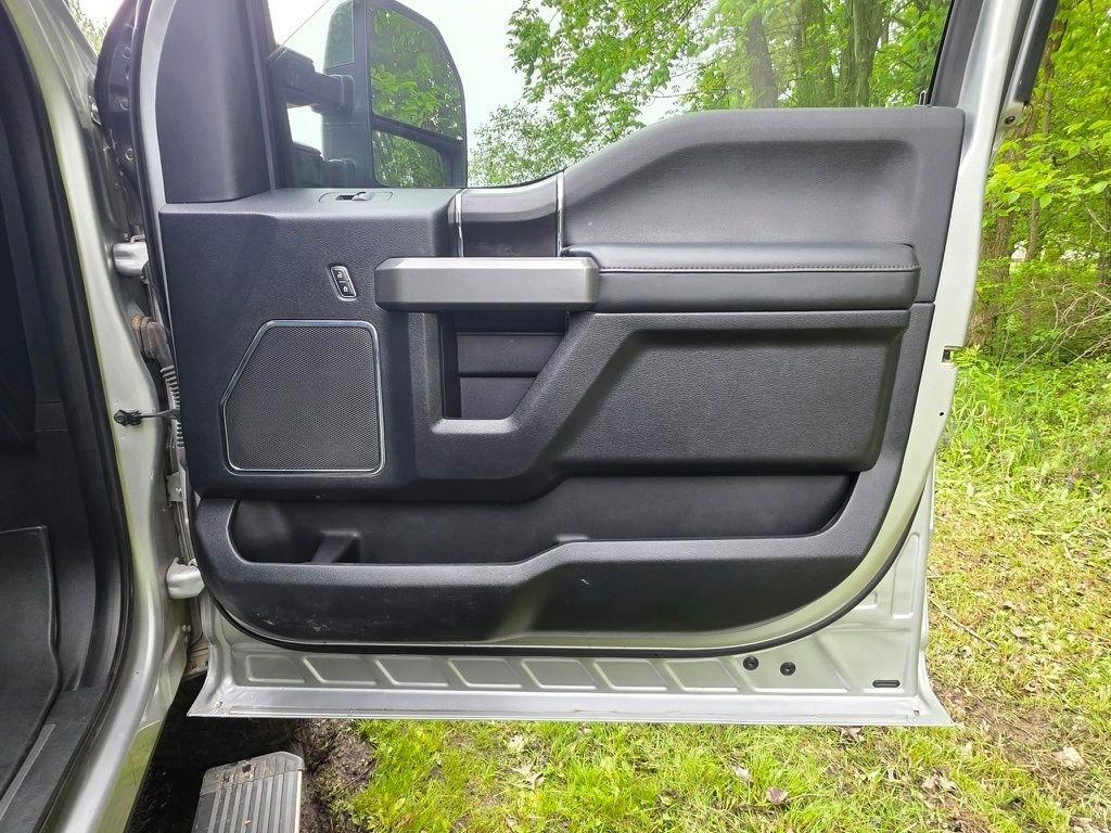 Ford F-250 SD King Ranch Crew Cab 4WD 2018
