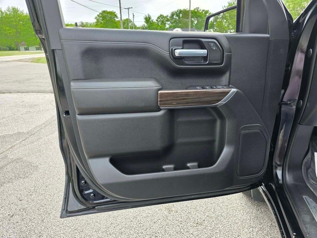 Chevrolet Silverado 1500 RST Crew Cab 4WD 2021