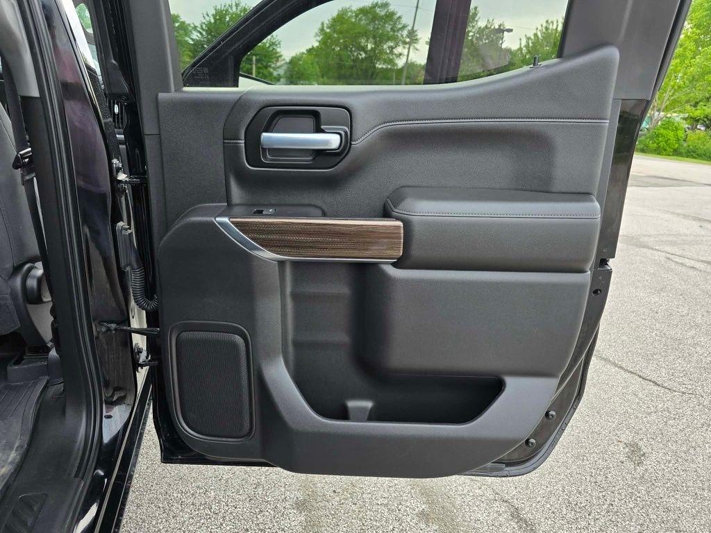 Chevrolet Silverado 1500 RST Crew Cab 4WD 2021