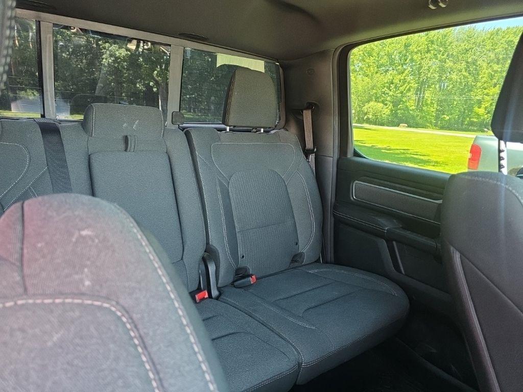 RAM 1500 Big Horn Crew Cab SWB 4WD 2019