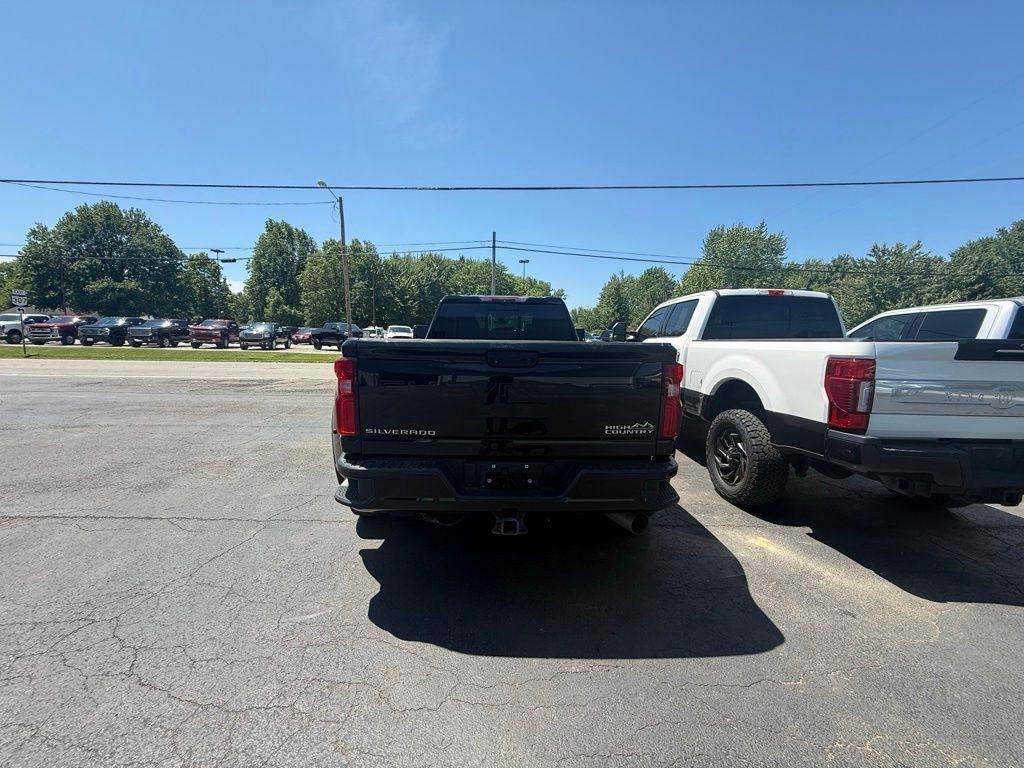 Chevrolet Silverado 3500HD High Country Crew Cab 4WD 2021
