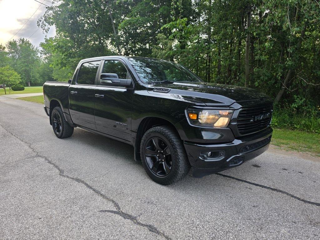 RAM 1500 Big Horn Crew Cab SWB 4WD 2020