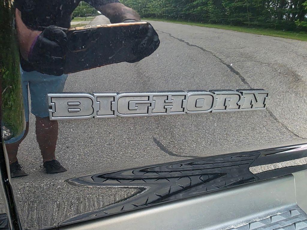 RAM 1500 Big Horn Crew Cab SWB 4WD 2020