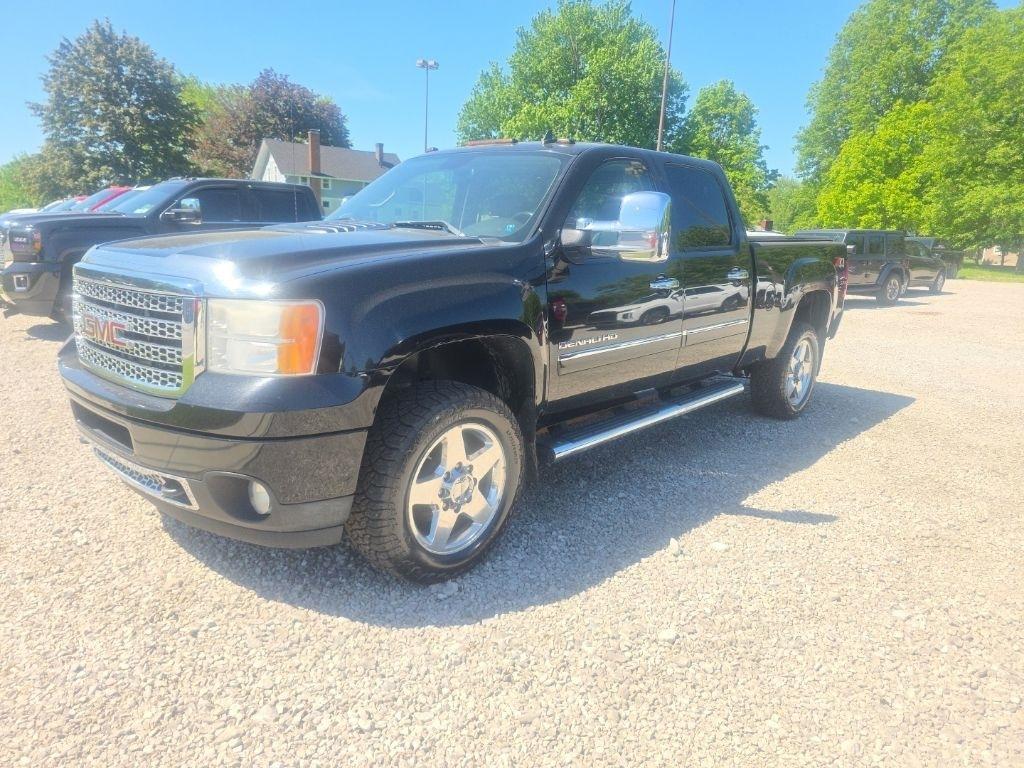 2014 GMC Sierra 4WD Crew Cab Standard Box's photo