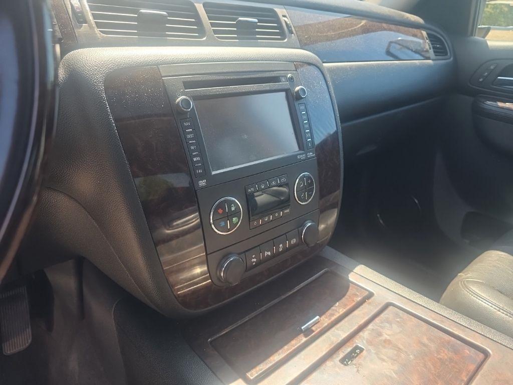 GMC Sierra 2500HD Denali Crew Cab 4WD 2014