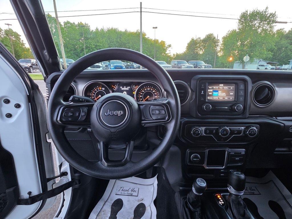 Jeep Wrangler Unlimited Willys Sport 2021