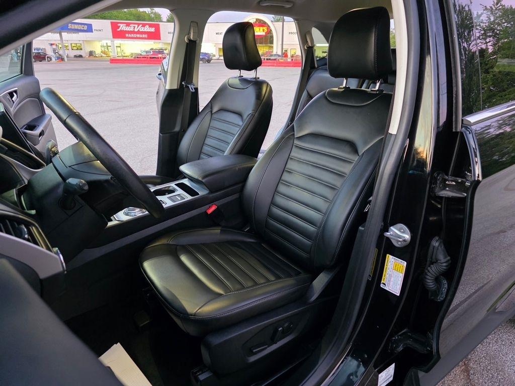 Ford Edge SEL AWD 2022