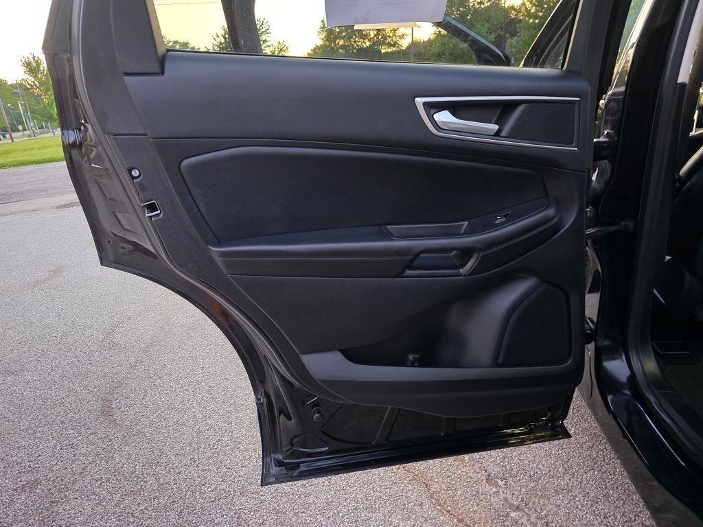 Ford Edge SEL AWD 2022