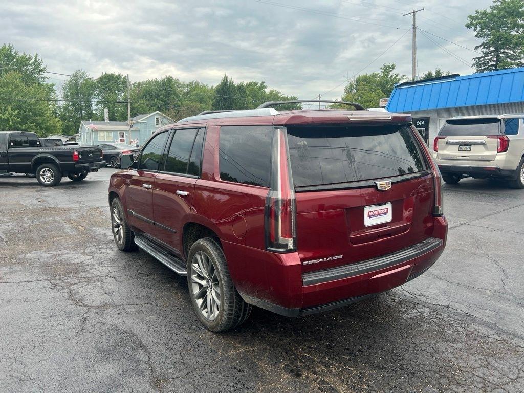 Cadillac Escalade Luxury 4WD 2019