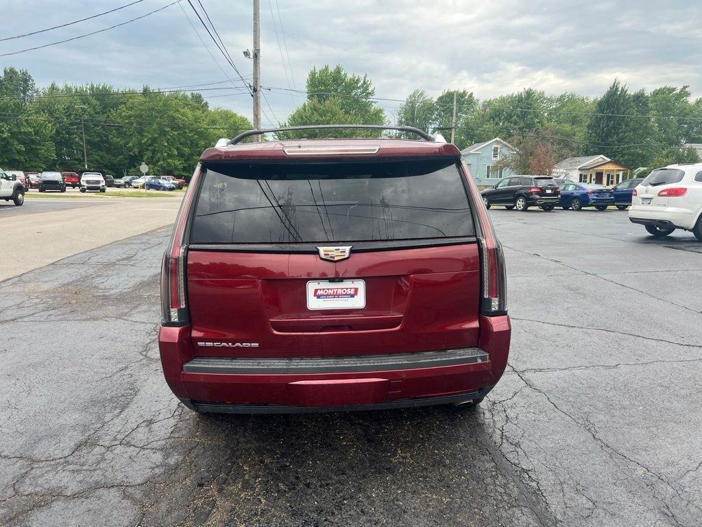 Cadillac Escalade Luxury 4WD 2019