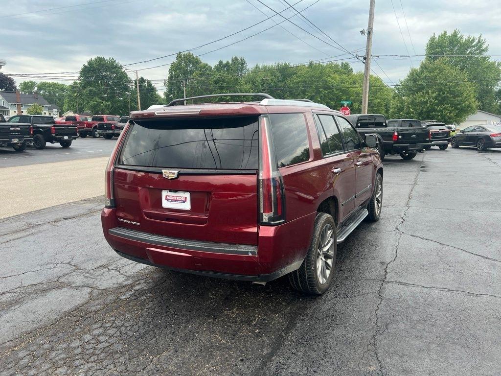 Cadillac Escalade Luxury 4WD 2019