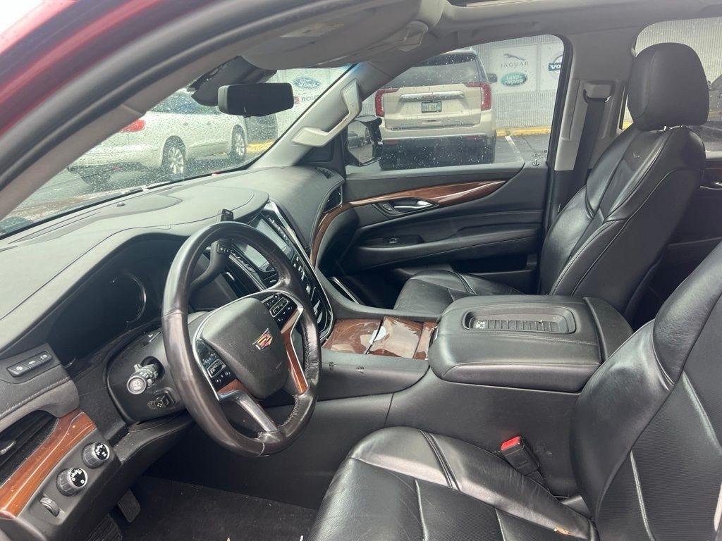 Cadillac Escalade Luxury 4WD 2019