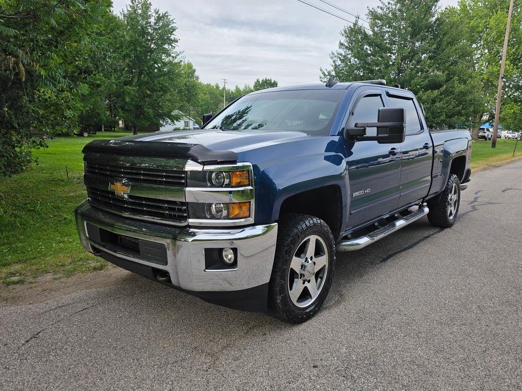 Chevrolet Silverado 2500HD LT Crew Cab 4WD 2016