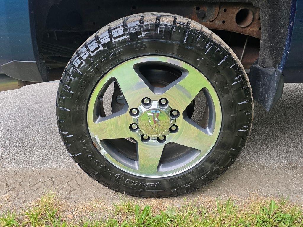 Chevrolet Silverado 2500HD LT Crew Cab 4WD 2016