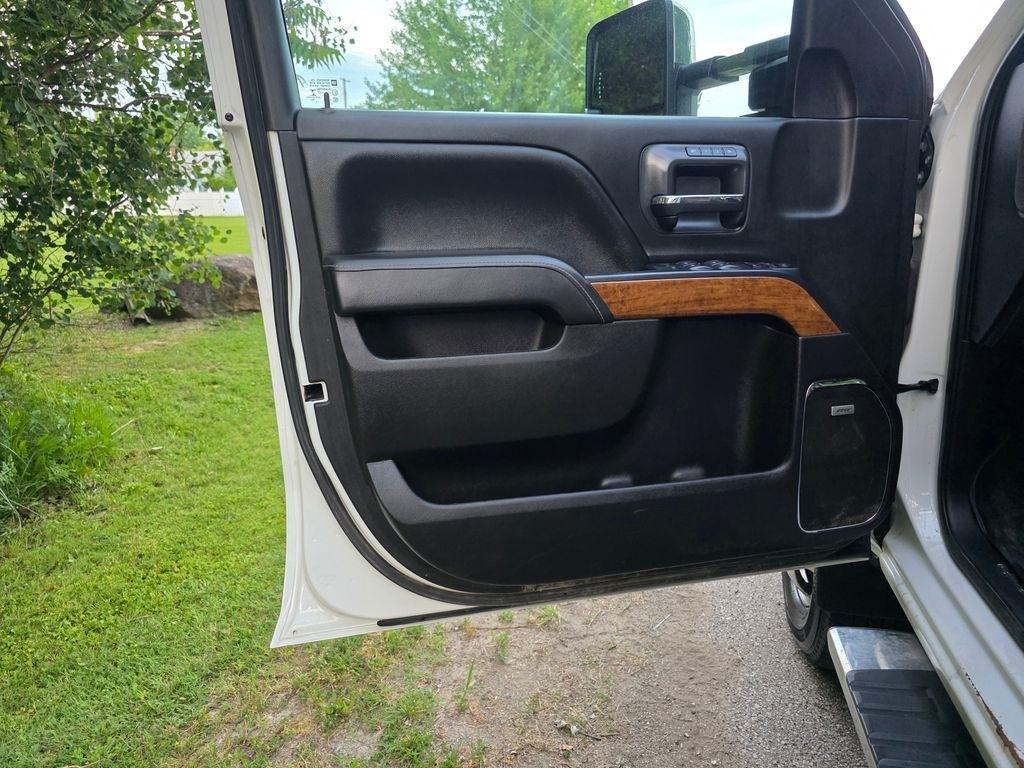 Chevrolet Silverado 3500HD High Country Crew Cab 4WD 2019
