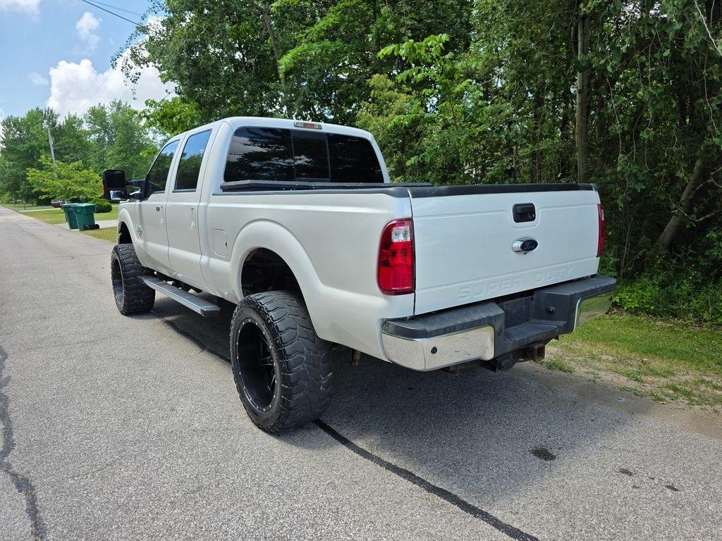 Ford F-250 SD Lariat Crew Cab 4WD 2015