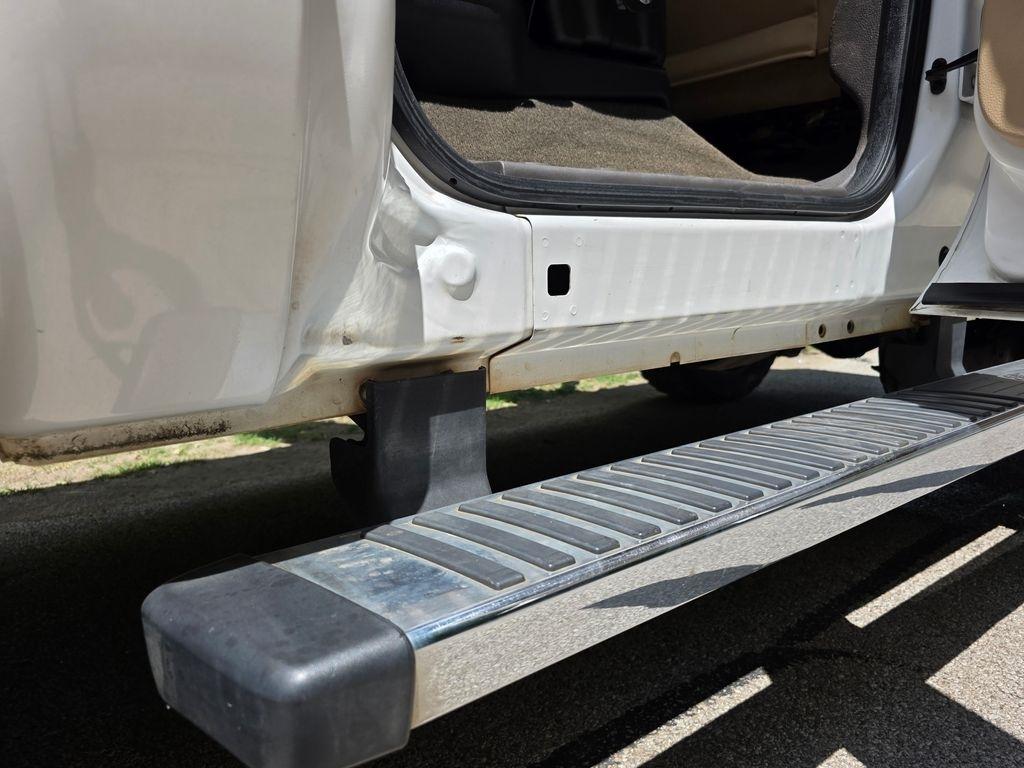 Ford F-250 SD Lariat Crew Cab 4WD 2015