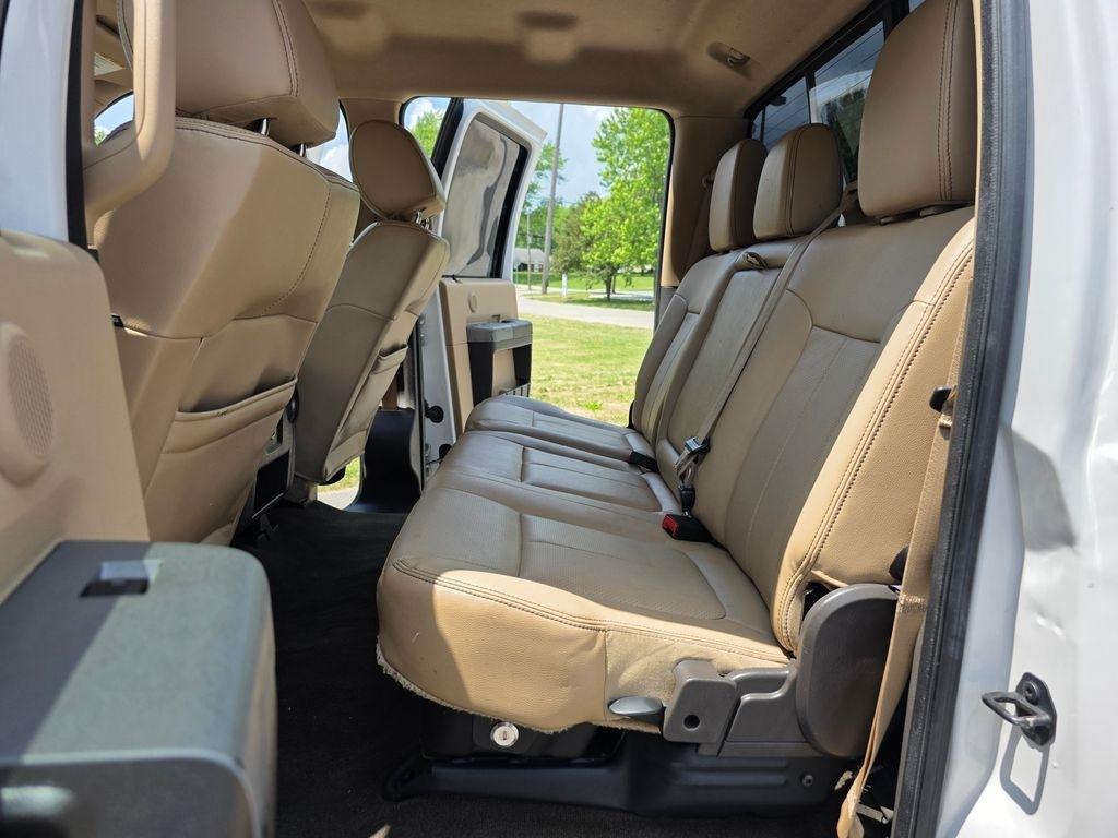 Ford F-250 SD Lariat Crew Cab 4WD 2015