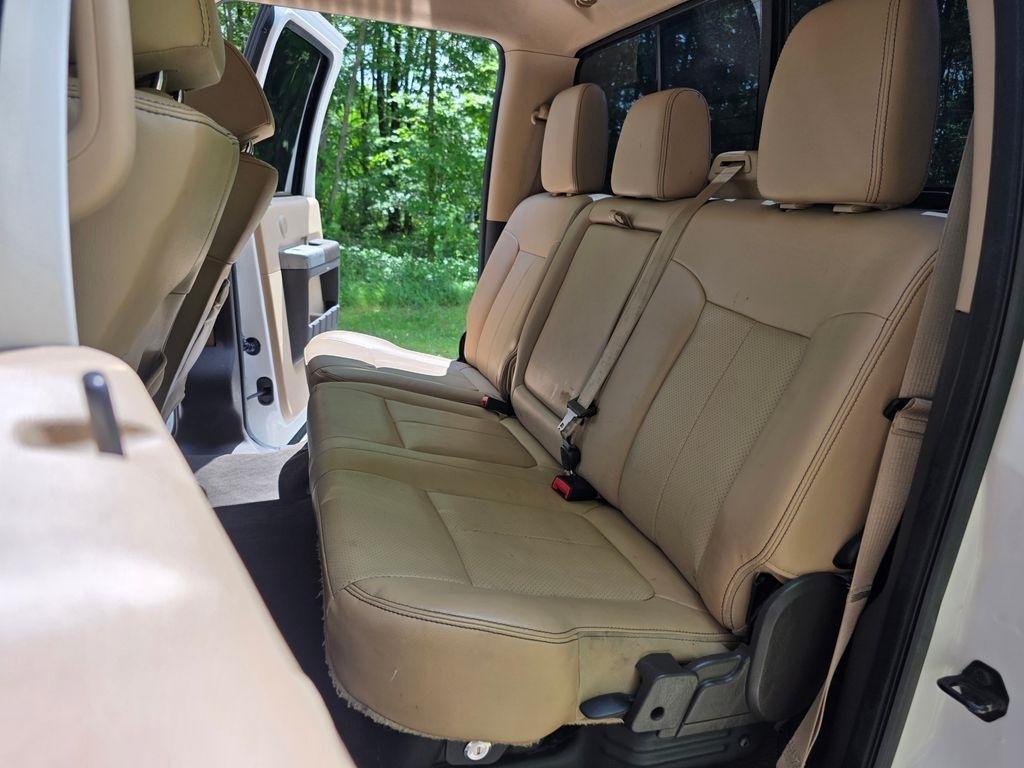 Ford F-250 SD Lariat Crew Cab 4WD 2015