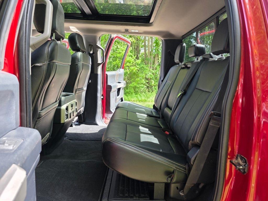 Ford F-350 SD Lariat Crew Cab Long Bed 4WD 2020
