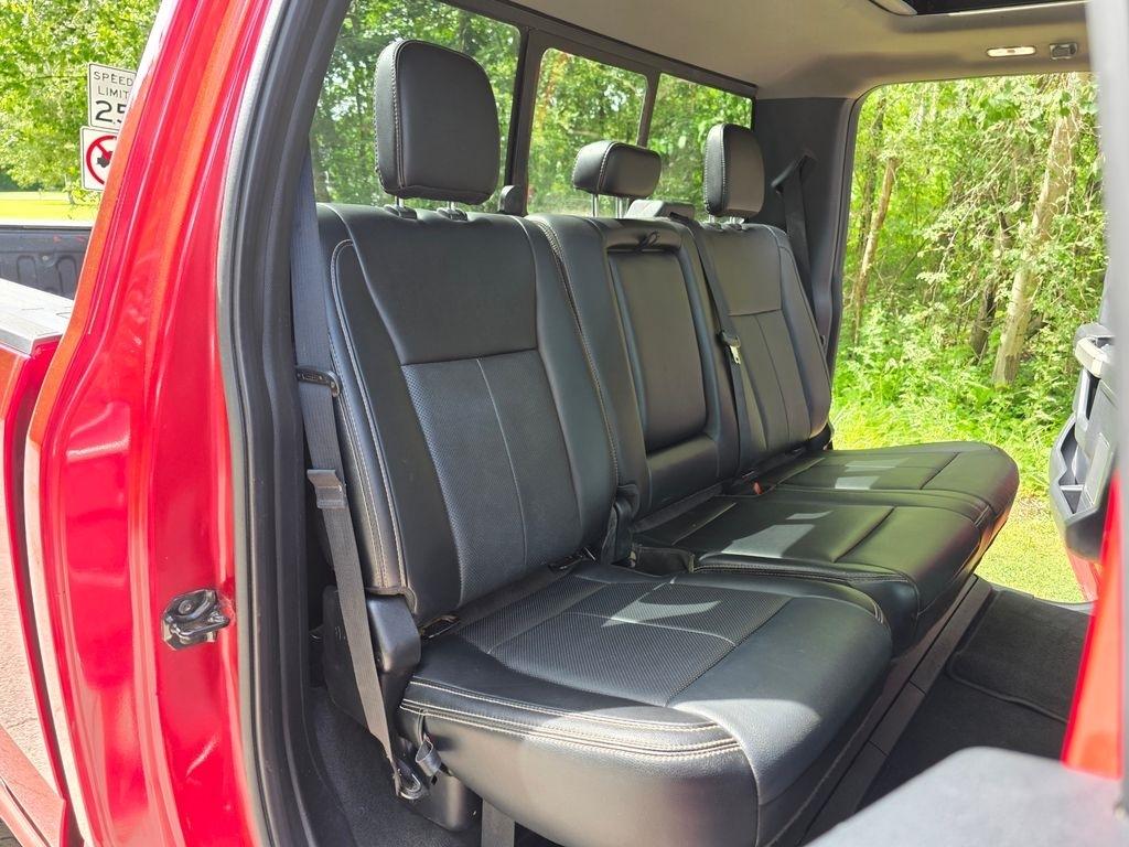 Ford F-350 SD Lariat Crew Cab Long Bed 4WD 2020