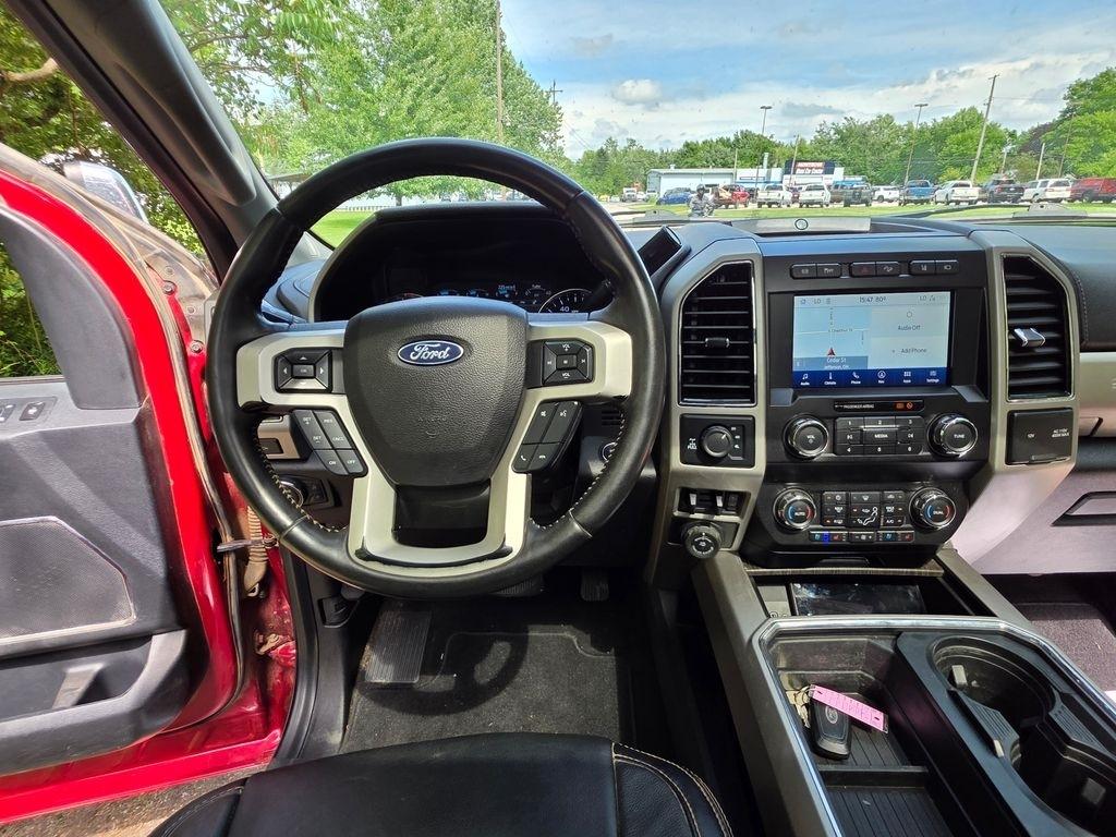 Ford F-350 SD Lariat Crew Cab Long Bed 4WD 2020