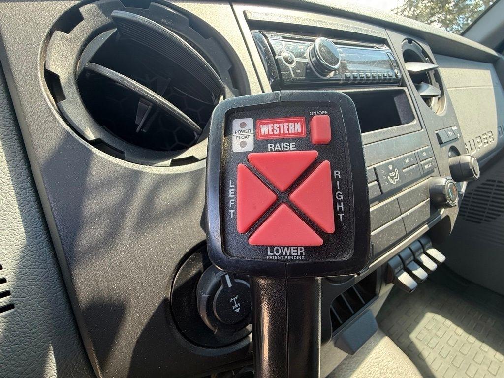 Ford F-250 SD XL 4WD 2012