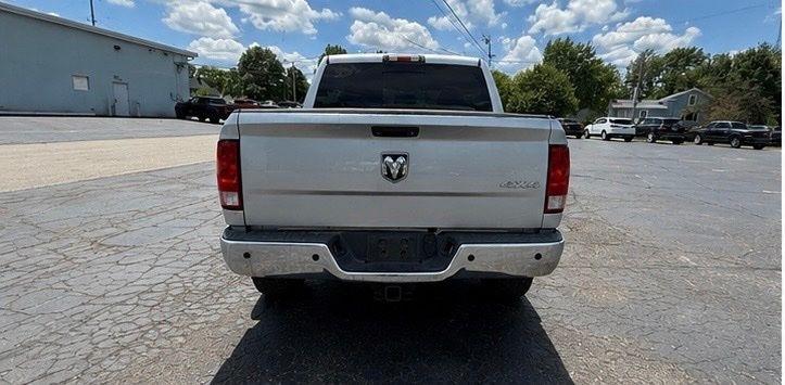 RAM 2500 Tradesman Crew Cab SWB 4WD 2016