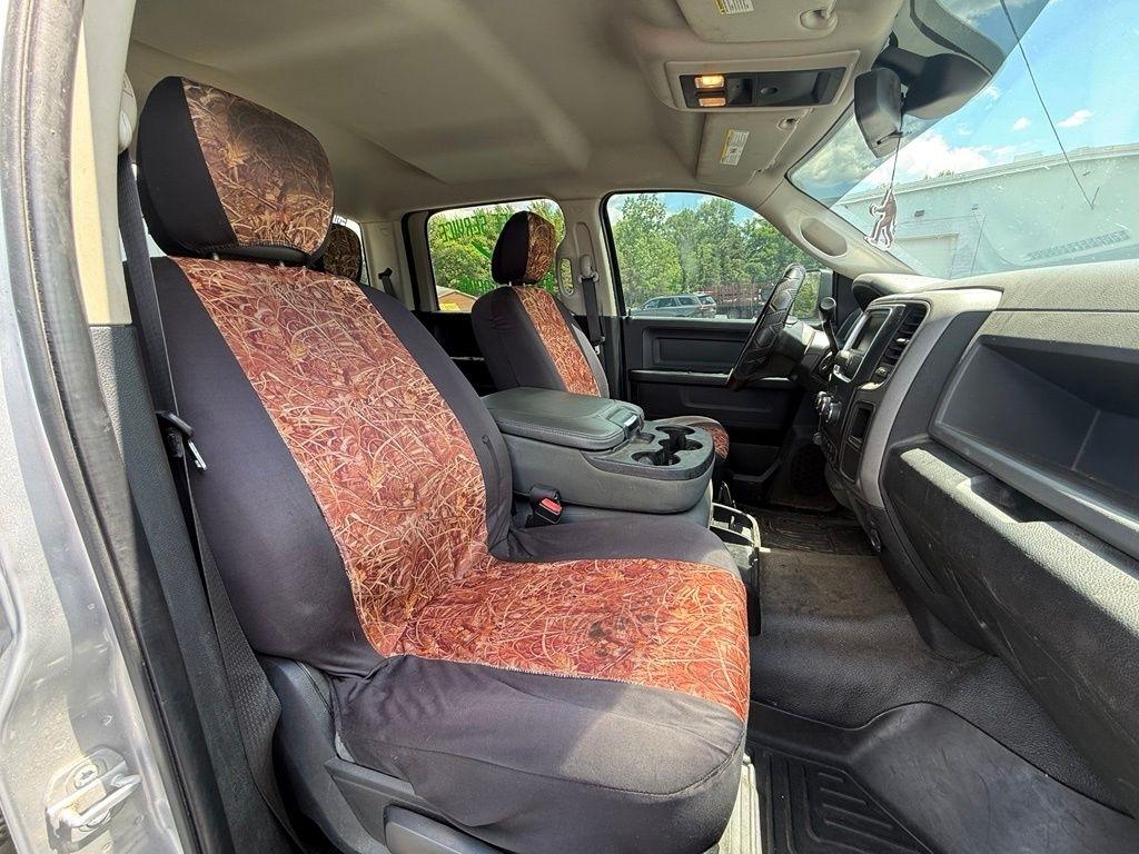 RAM 2500 Tradesman Crew Cab SWB 4WD 2016