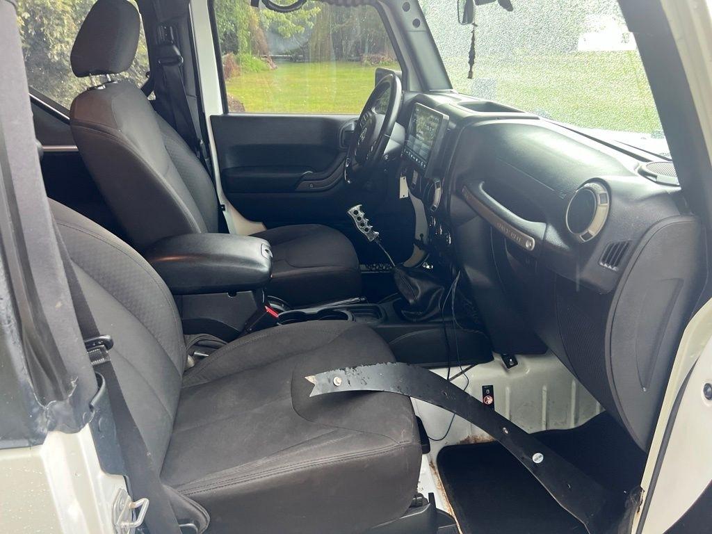 Jeep Wrangler Sport 4WD 2016