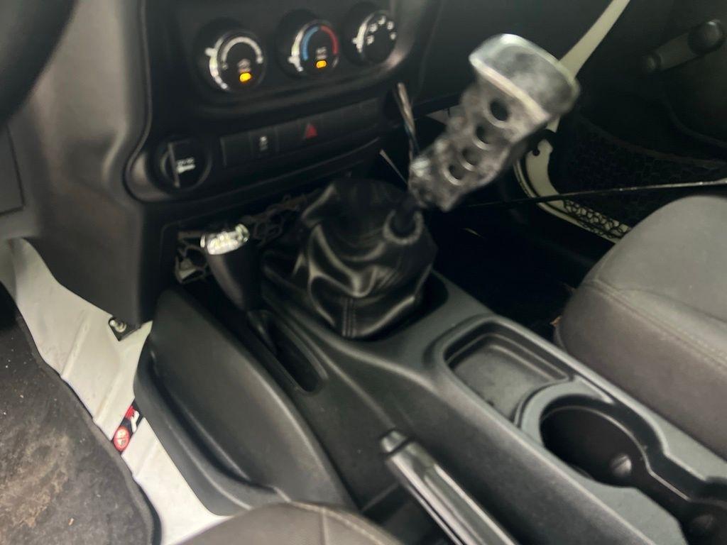 Jeep Wrangler Sport 4WD 2016