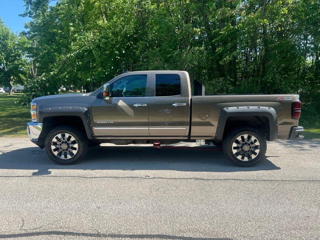 Chevrolet Silverado 2500HD LTZ Double Cab 4WD 2015