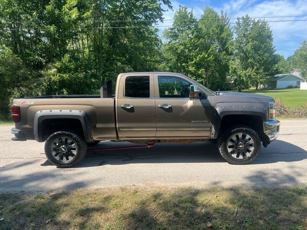 Chevrolet Silverado 2500HD LTZ Double Cab 4WD 2015