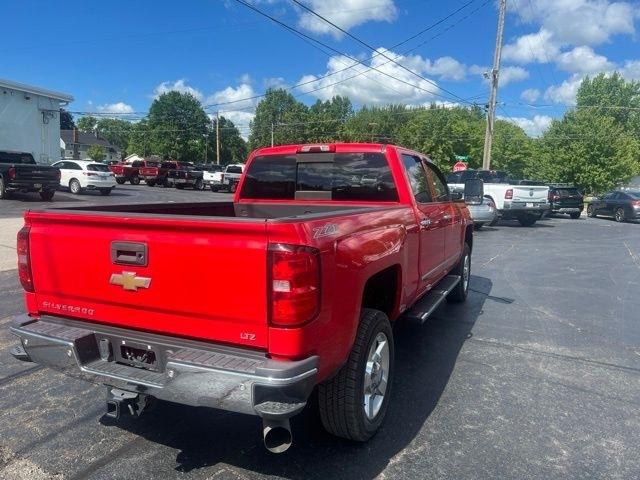 Chevrolet Silverado 2500HD LTZ Crew Cab 4WD 2016