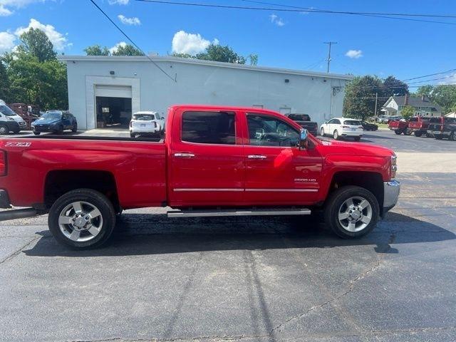 Chevrolet Silverado 2500HD LTZ Crew Cab 4WD 2016