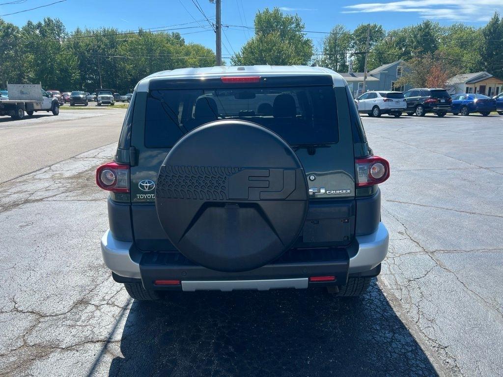 Toyota FJ Cruiser 4WD AT 2014