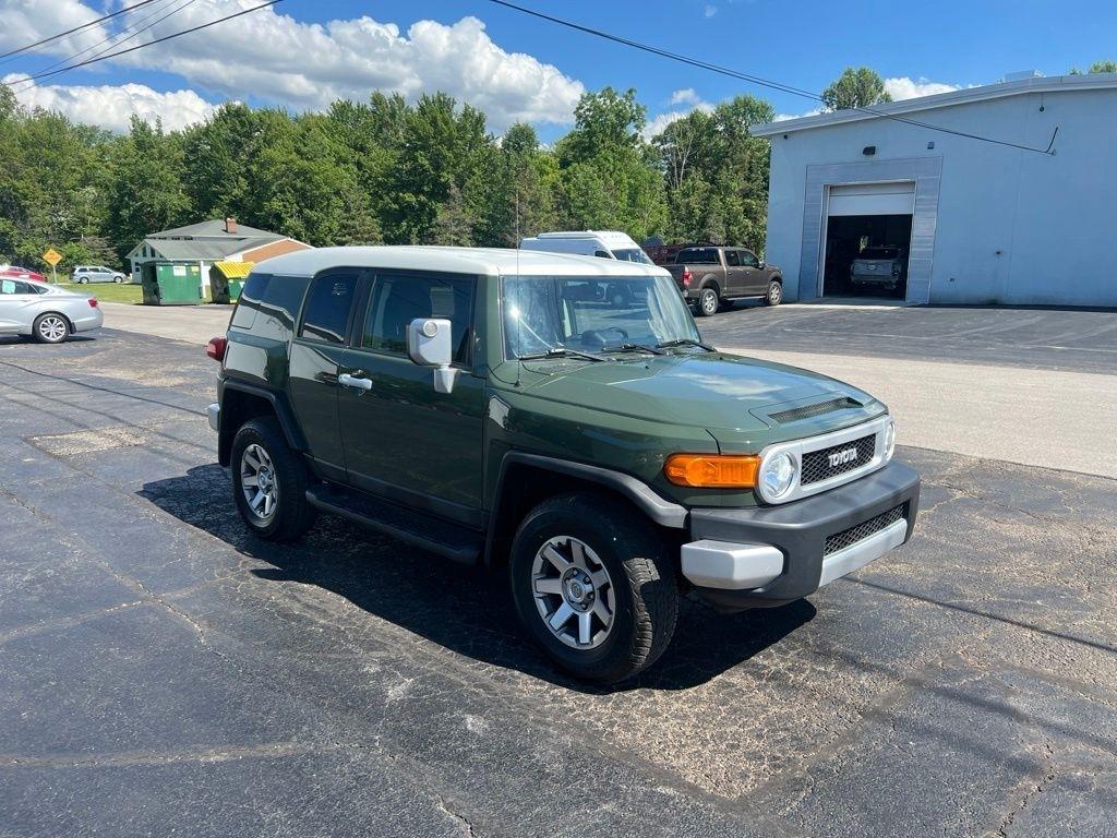 Toyota FJ Cruiser 4WD AT 2014