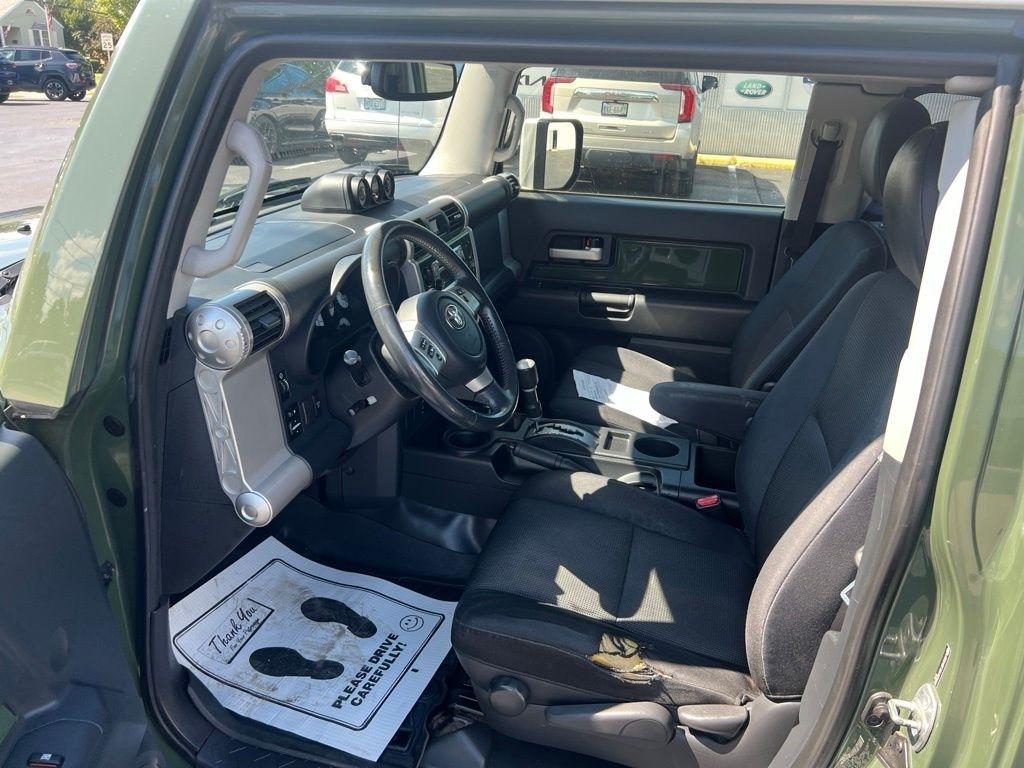 Toyota FJ Cruiser 4WD AT 2014