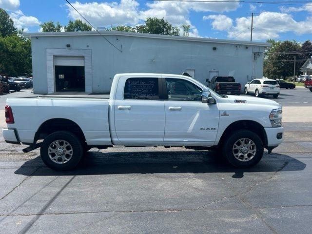 RAM 2500 Laramie Crew Cab SWB 4WD 2024