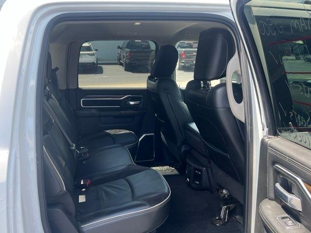 RAM 2500 Laramie Crew Cab SWB 4WD 2024