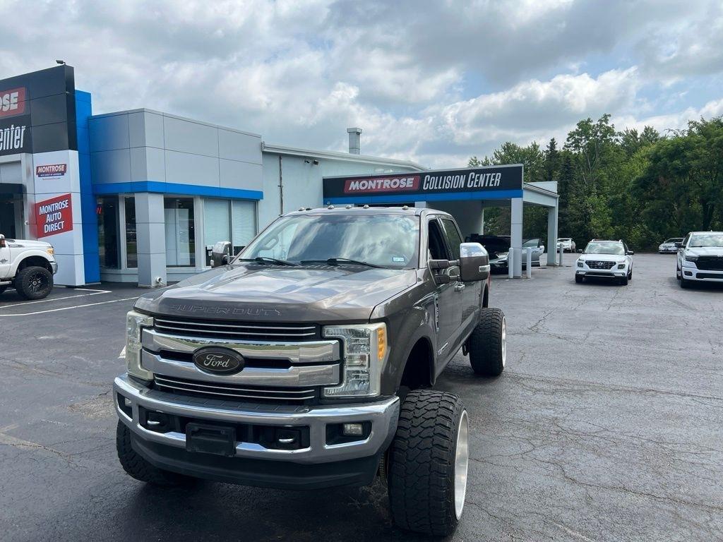 2017 Ford F-250 SD Lariat Crew Cab 4WD