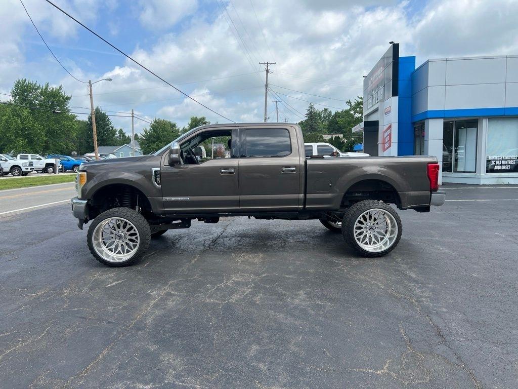 Ford F-250 SD Lariat Crew Cab 4WD 2017