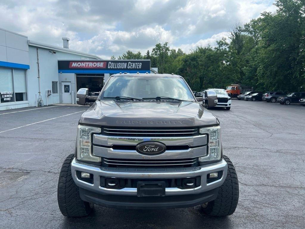 Ford F-250 SD Lariat Crew Cab 4WD 2017