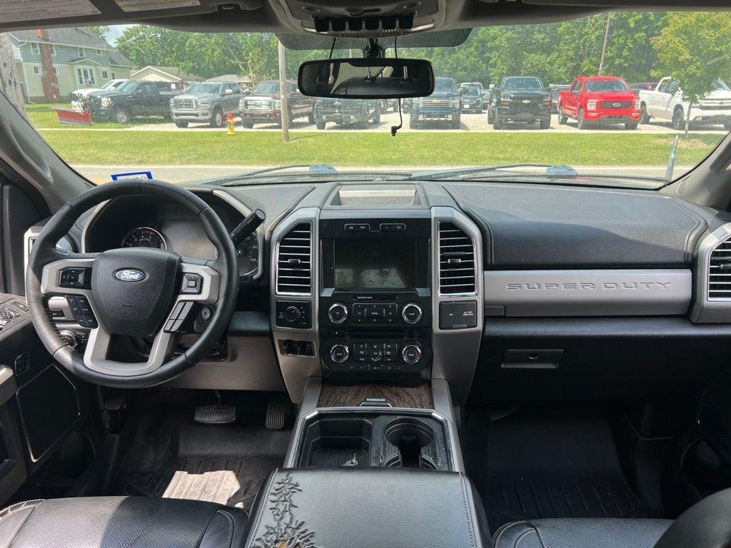 Ford F-250 SD Lariat Crew Cab 4WD 2017