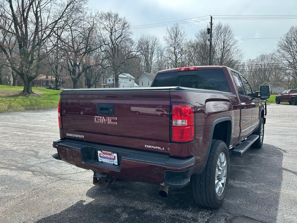 GMC Sierra 2500HD Denali Crew Cab 4WD 2016